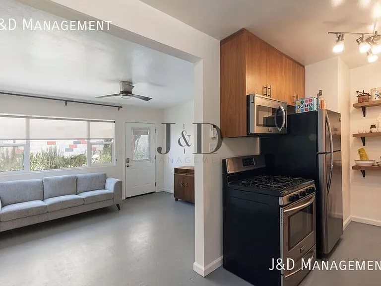 4487 Park Blvd — Photo 8