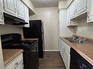 4025 Crow Rd #5HP, Beaumont, TX 77706