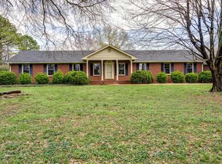422 Rutherford Ln, Columbia, TN 38401