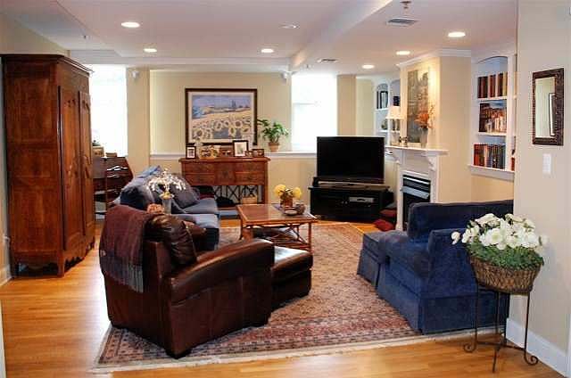 1st image of 829 Washington St #Penthouse D