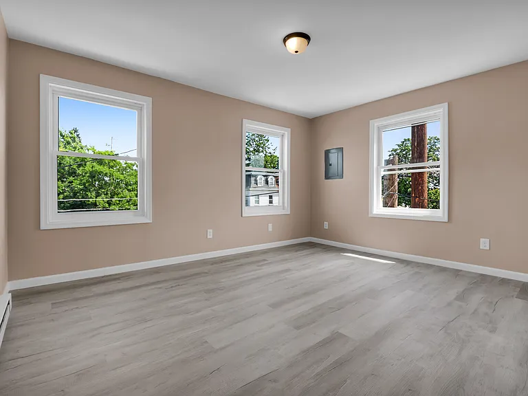 1500 Washington St #3 — Photo 6