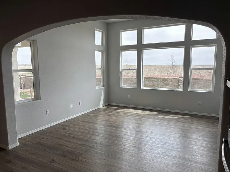 9377 Mayflower Gulch Way — Photo 11
