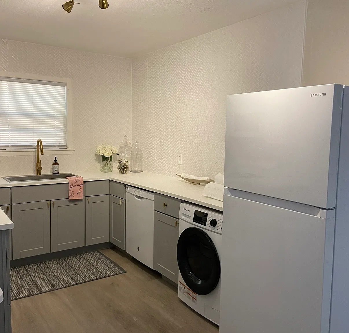 1 bed, 700 sqft, $1,099 — Photo 4
