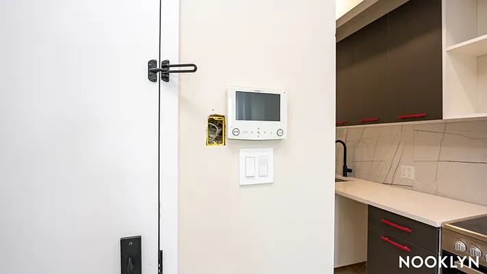 Rented by Nooklyn NYC LLC | media 7