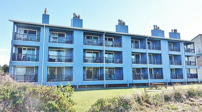 2nd image of 835 Ocean Shores Boulevard NW #206