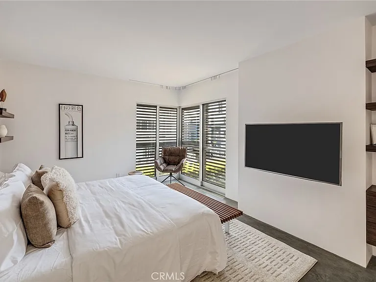 27 Driftwood St — Photo 25
