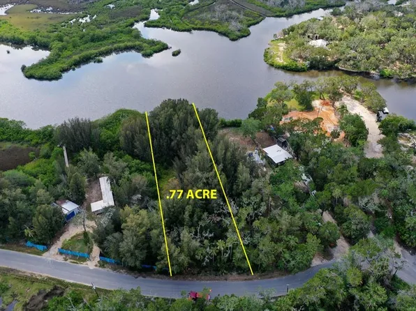 1344 S Estuary Dr, Crystal River, FL 34429