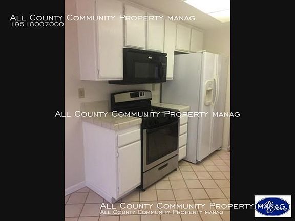 3rd image of 27650 Calle Ladera