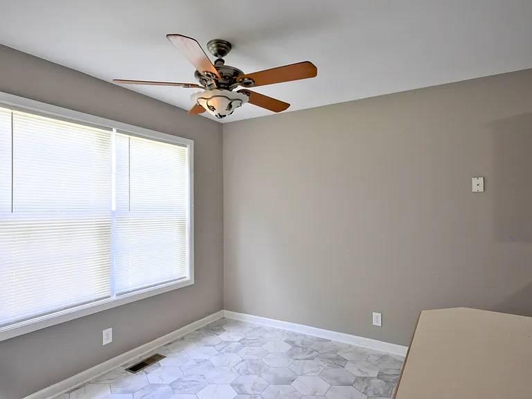 3291 S Senseney Cir — Photo 16