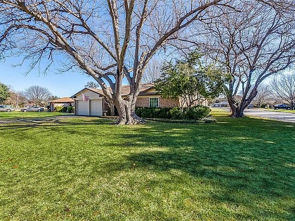 2nd image of 1025 Timberline Dr