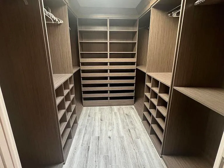 250 Avenida Monterey — Photo 33