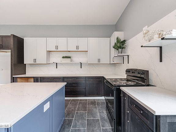 4th image of 138 Ridge Rd