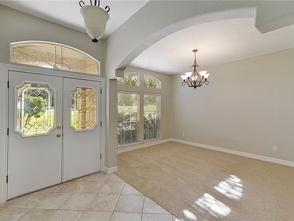 2nd image of 315 Plum Dr