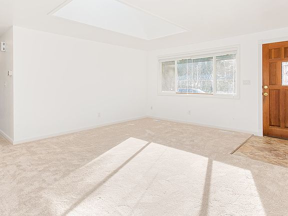 4th image of 4716 23rd Ave SE