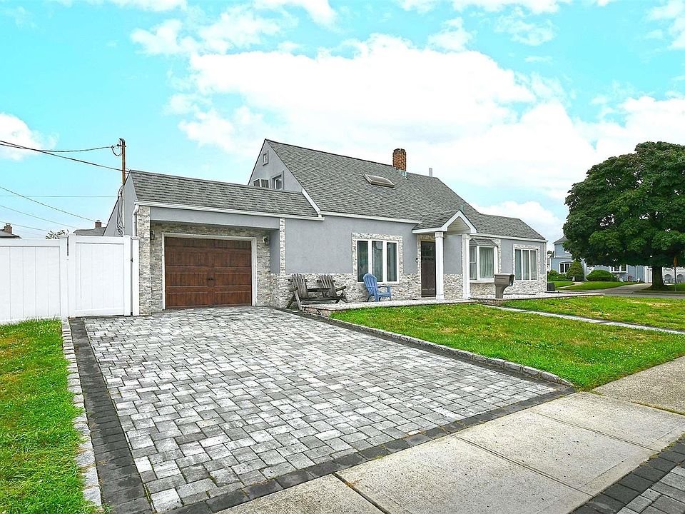 1st image of 7 Spur Lane