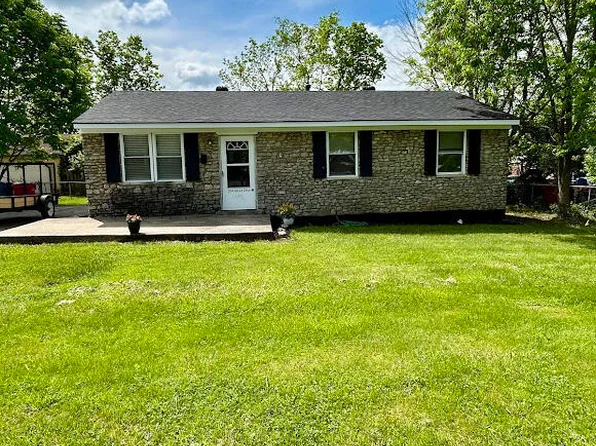 324 Spruce Dr, Frankfort, KY 40601
