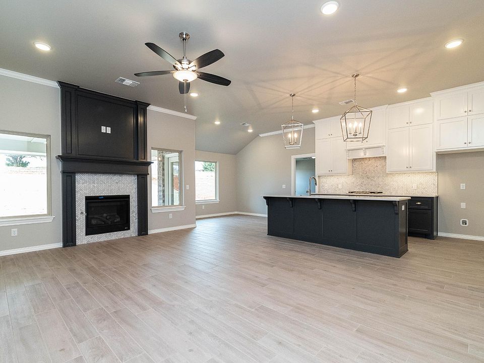 Homes by Taber Blue Spruce Half Bath Plus