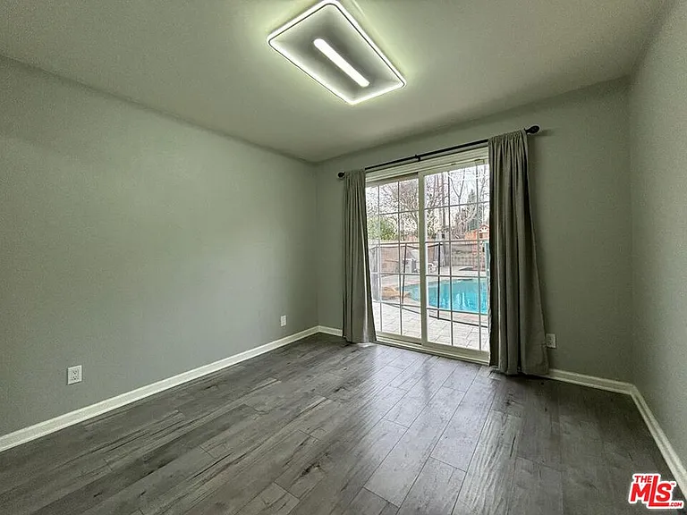 13047 Macneil St — Photo 18