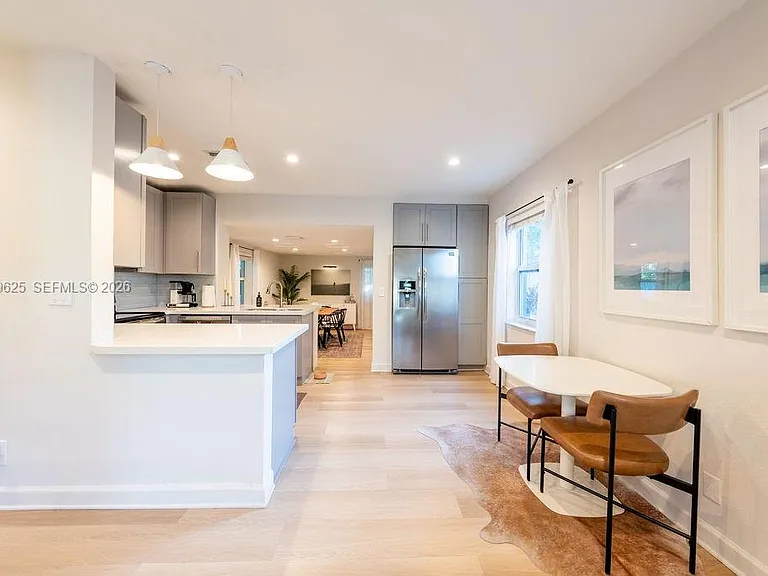 1305 NW 5th Ave — Photo 13