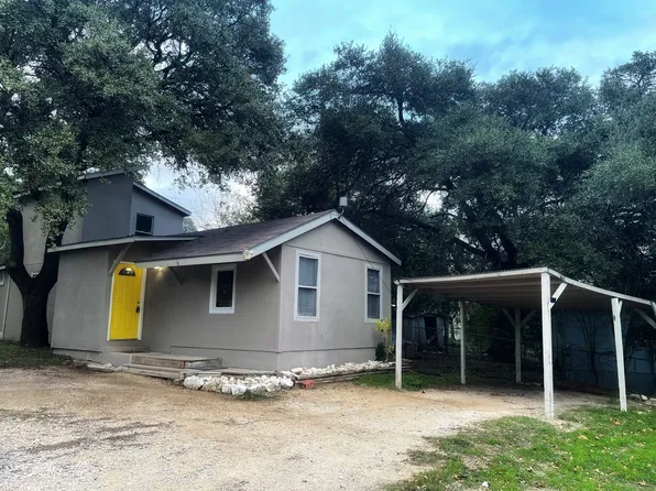 939 Grandview Bnd, Canyon Lake, TX 78133
