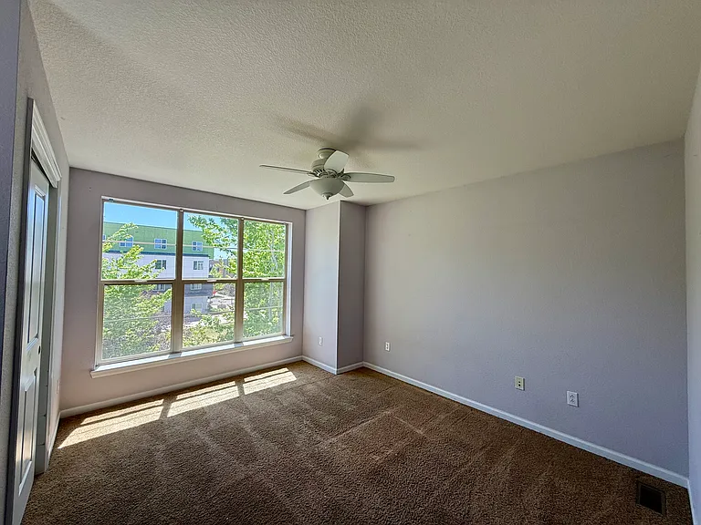 6957 W Virginia Pl — Photo 6