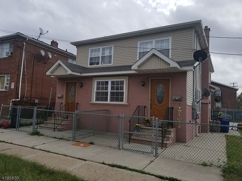 2nd image of 236 Delaware St