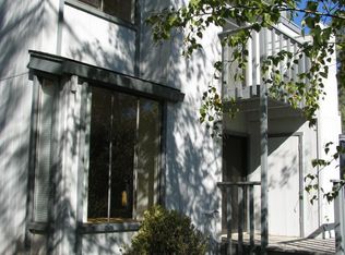 115 Rockwood Dr, Grass Valley, CA 95945