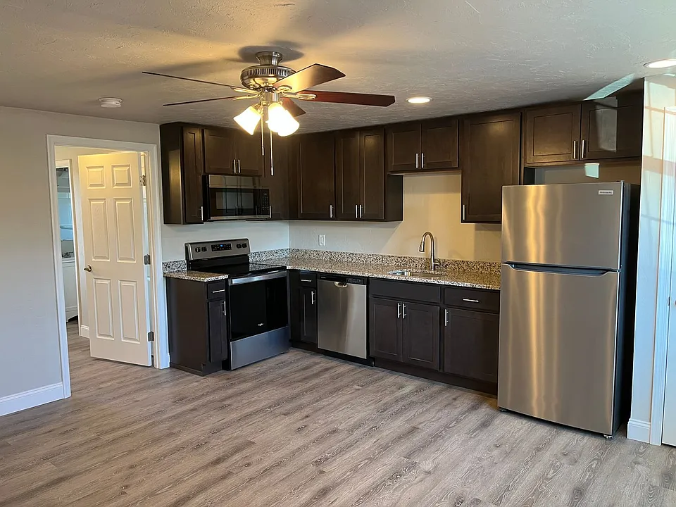 Salem Run Apartments - Phase 1