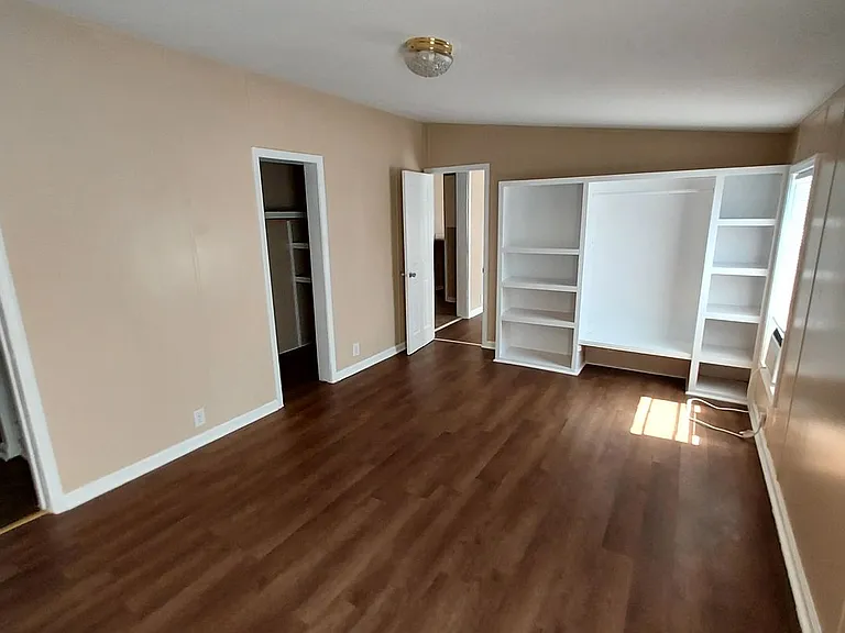 2 Live Oak Ln — Photo 3