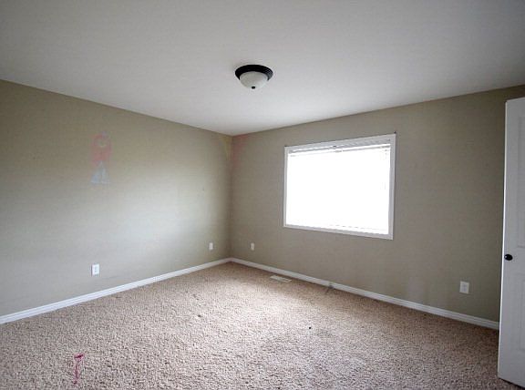 5th image of 5445 E Elliott Dr