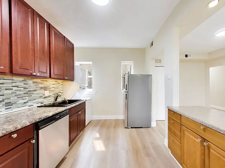 2235 N Kedzie Blvd #3 — Photo 11