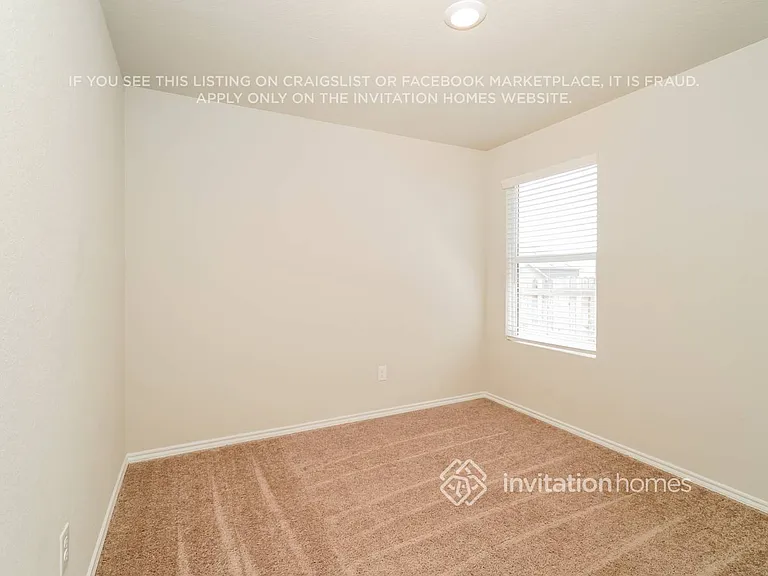 143 Pasadena Pl — Photo 12