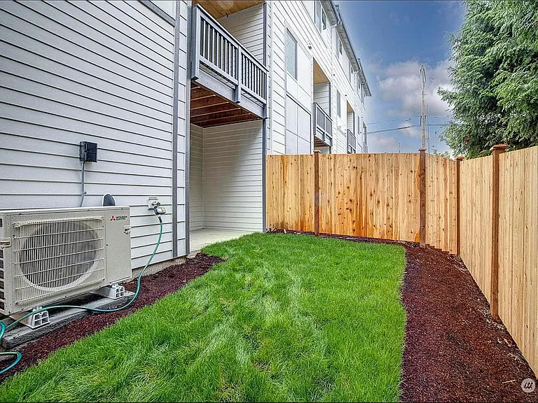 15006 40th Ave W #6 — Photo 14