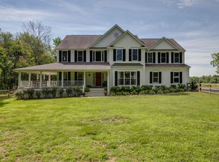 14218 Mountain Rd, Purcellville, VA 20132