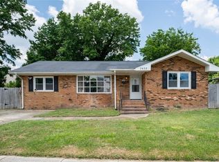 3433 Downes St, Portsmouth, VA 23704