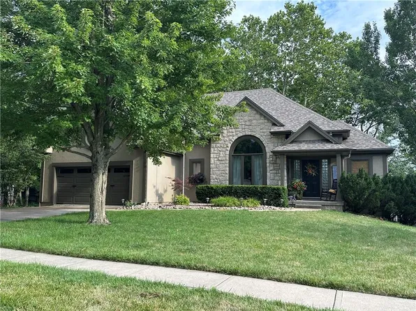 1309 NE 93rd Ter, Kansas City, MO 64155