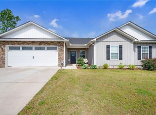 452 Lakecrest Cir SW, Calhoun, GA 30701