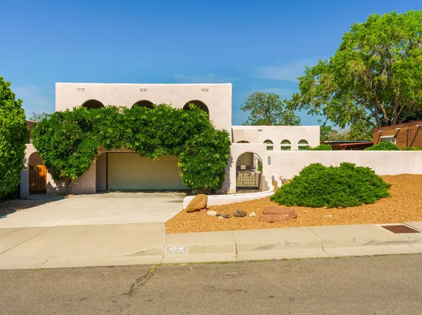 3705 General Patch St NE, Albuquerque, NM 87111