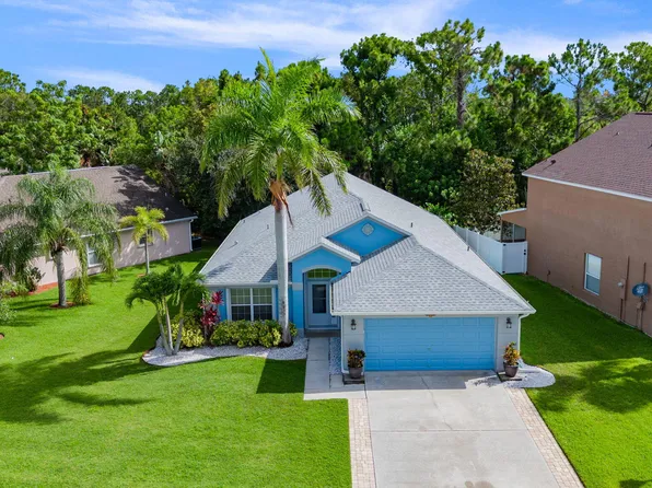 2342 Glasbern Cir, West Melbourne, FL 32904
