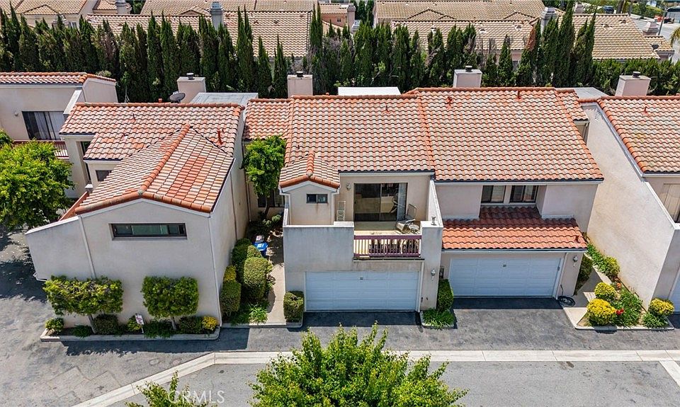 1st image of 10022 Reseda Blvd Unit 32