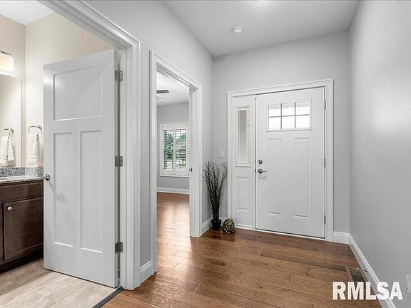 5th image of 5737 Danielle Dr