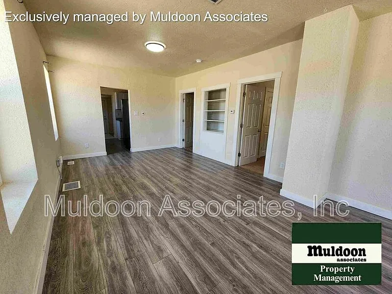 623 E Routt Ave — Photo 3