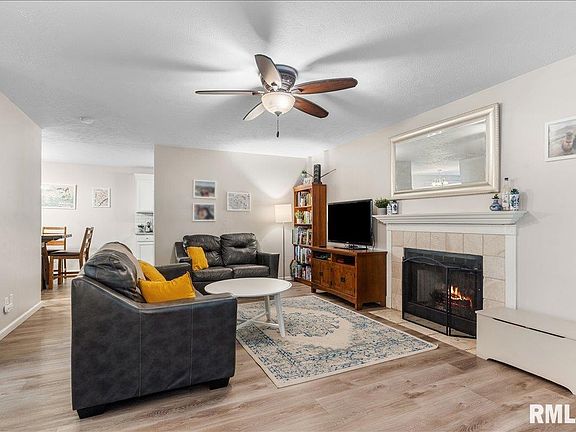 2nd image of 3805 Viking Blvd