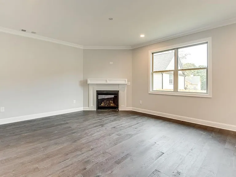 35 Sudderth St — Photo 18