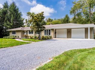 3 Woodmere Dr, Northport, NY 11768
