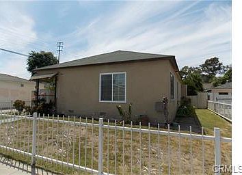 2nd image of 3011 Adriatic Ave