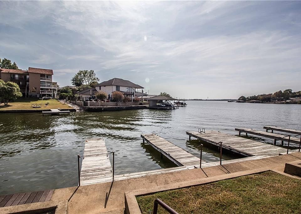 1st image of 5505 Club Cove Ct