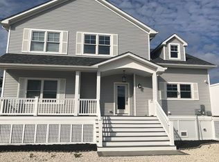 300 Schooner Ln, Mantoloking, NJ 08738