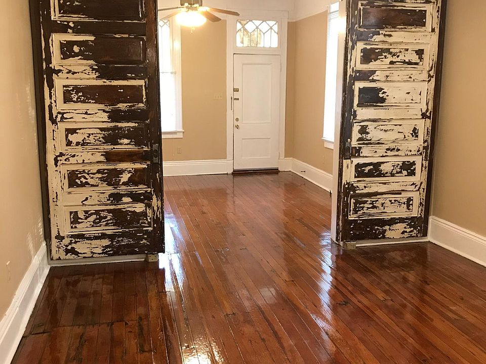1st image of 242 S Solomon St