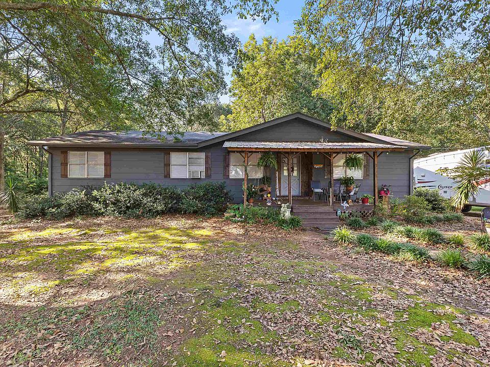 1st image of 52 Parkway Dr NW